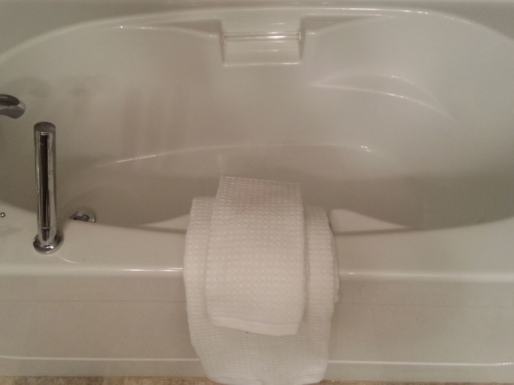 Pinnacle Inn & Suites Aspen YYC Kültér fotó